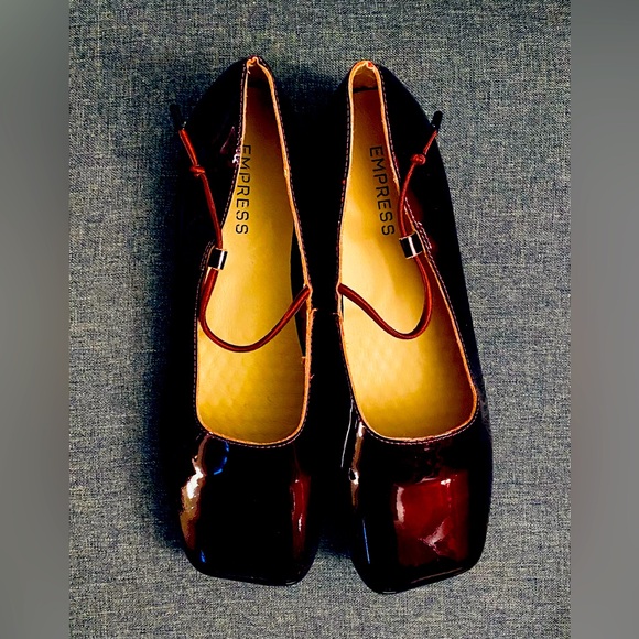 NWOB Empress Australian made Square Toe Flats Burgundy Patent leather - Picture 2 of 14